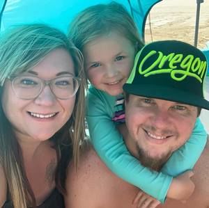 Meet your Posher, Elise